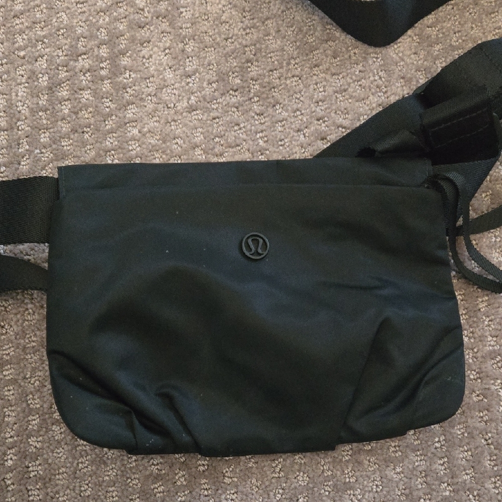 lululemon athletica Black Minimalist Waist Pack